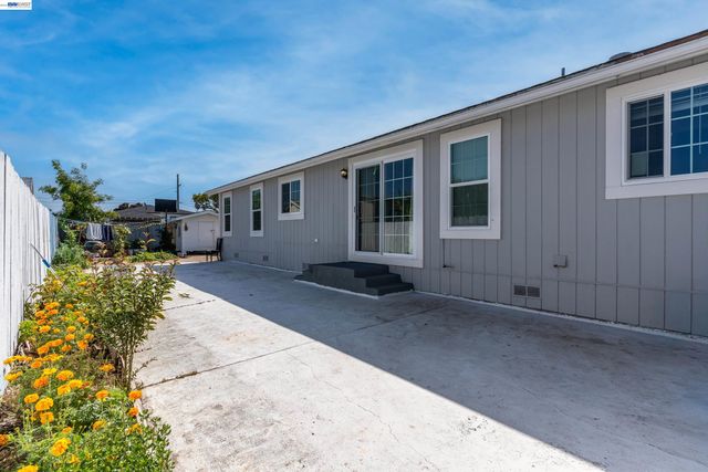 628 S 17Th St, Richmond, CA 94804