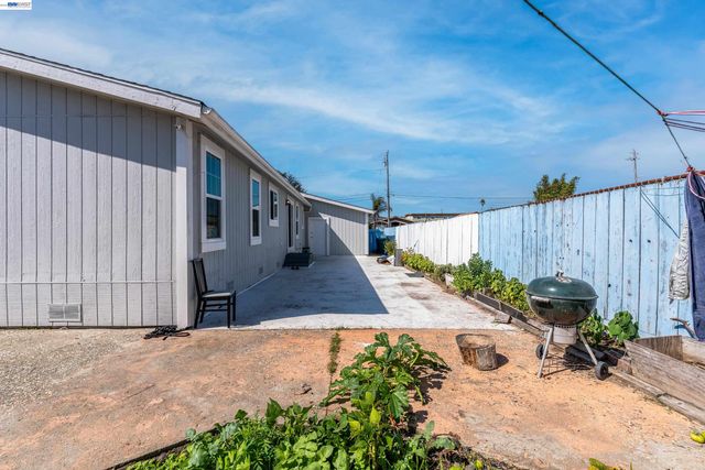 628 S 17Th St, Richmond, CA 94804