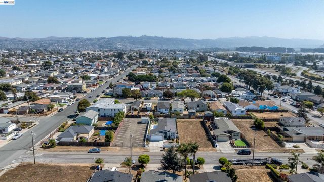 628 S 17Th St, Richmond, CA 94804