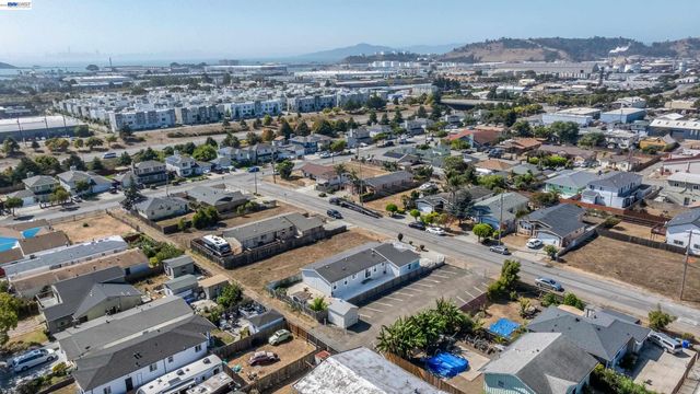 628 S 17Th St, Richmond, CA 94804