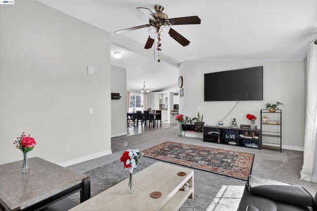 628 S 17Th St, Richmond, CA 94804