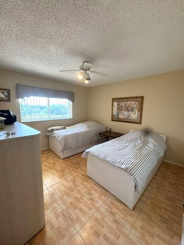 4735 Lucerne Lakes Boulevard 410, Lake Worth, FL 33467