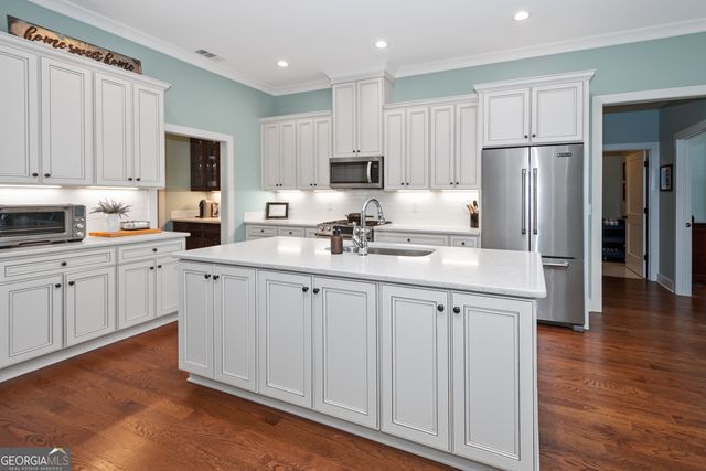 180 Alford Drive, Fayetteville, GA 30215