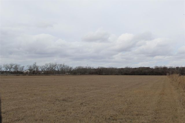 5555 County Road 135 Road, Wharton, TX 77488