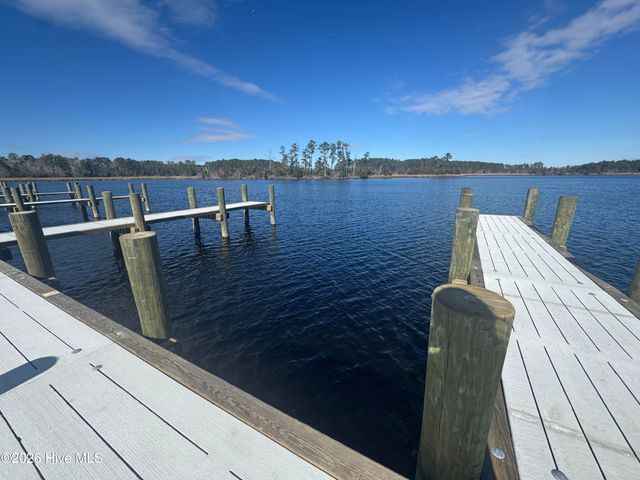 100 Cutter Bay South Street, Stonewall, NC 28583