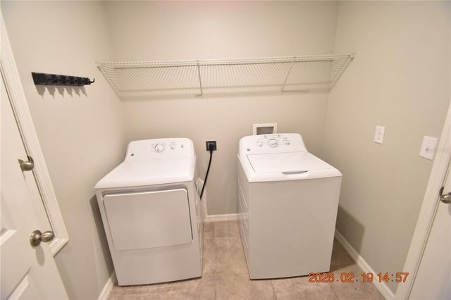 9610 SAGE CREEK DRIVE, Sun City Center, FL 33573