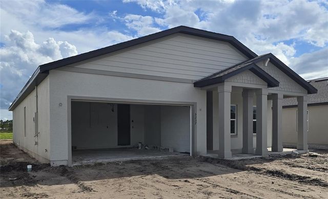 5237 PAINTED BAMBOO ST, St Cloud, FL 34771