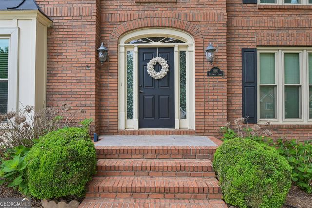 1010 Fairwood Lane NW, Acworth, GA 30101
