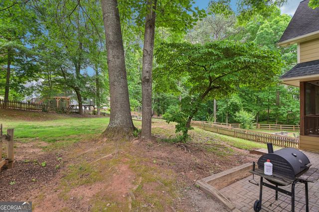 1010 Fairwood Lane NW, Acworth, GA 30101