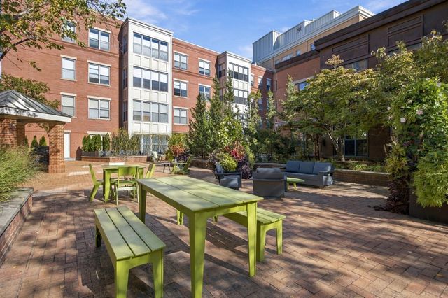 1166 Washington St 301, Boston, MA 02118