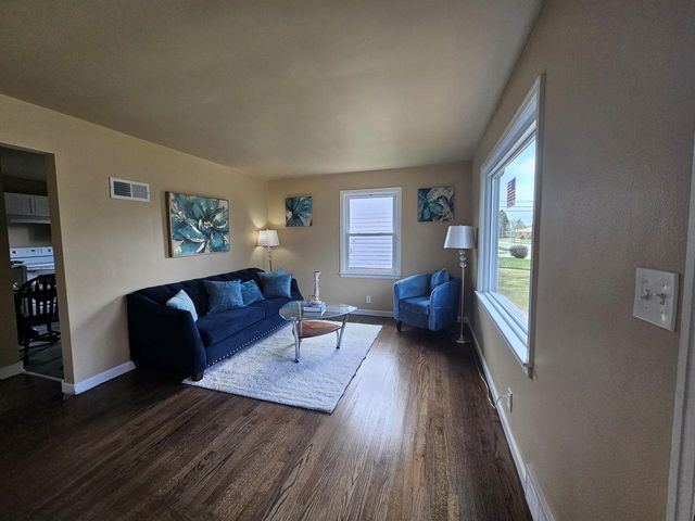 3407 3rd AVENUE, Racine, WI 53402
