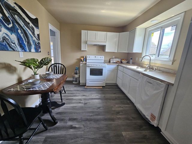 3407 3rd AVENUE, Racine, WI 53402