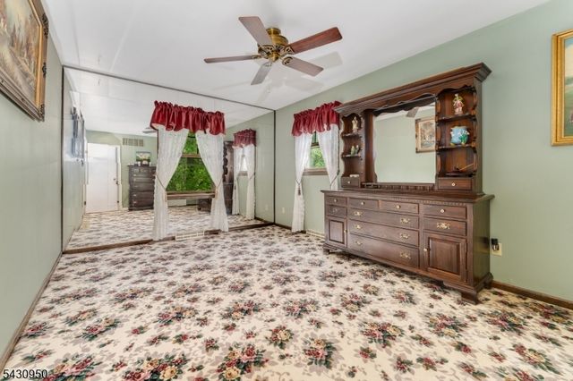 12 Church Rd, Holland Twp., NJ 08848
