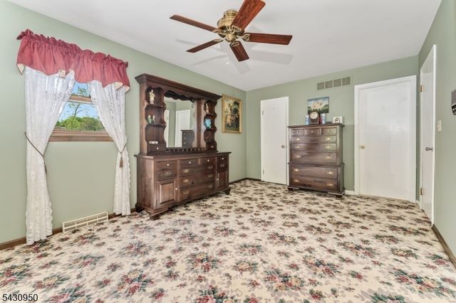 12 Church Rd, Holland Twp., NJ 08848
