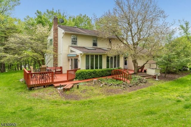 12 Church Rd, Holland Twp., NJ 08848