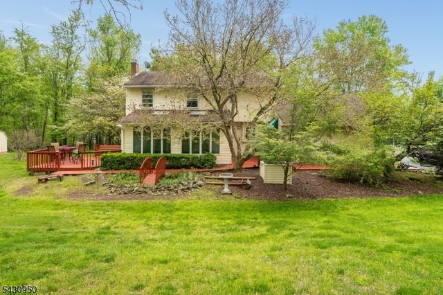 12 Church Rd, Holland Twp., NJ 08848