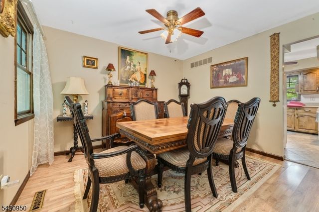 12 Church Rd, Holland Twp., NJ 08848