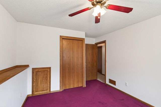1113 Polk Street S, Shakopee, MN 55379