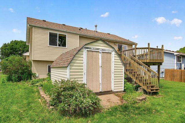 1113 Polk Street S, Shakopee, MN 55379