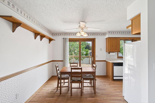 1113 Polk Street S, Shakopee, MN 55379