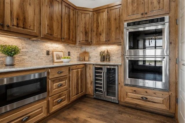 15 Lauren Lane NE, Rydal, GA 30171