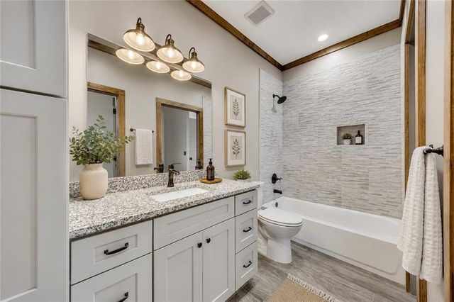 15 Lauren Lane NE, Rydal, GA 30171