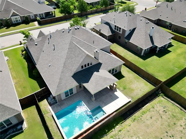1005 Walford Drive, Forney, TX 75126
