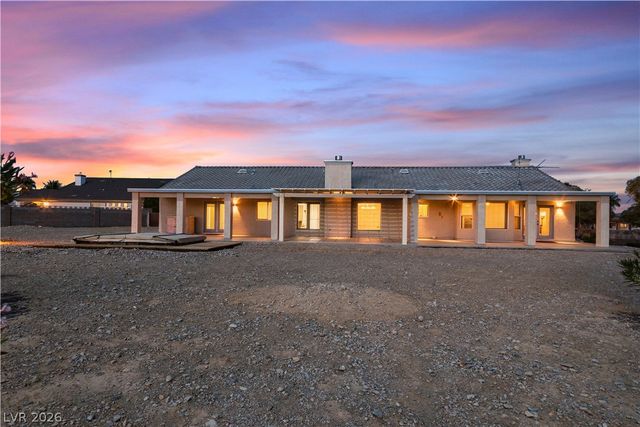 6025 Egan Crest Drive, Las Vegas, NV 89149