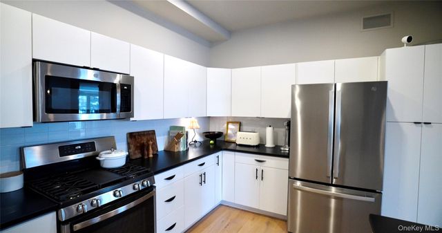 249 Main Street 207, Beacon, NY 12508