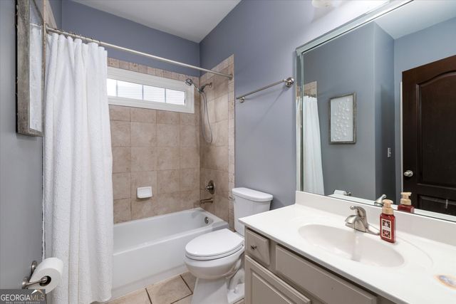 2016 Portage Point, Lawrenceville, GA 30045