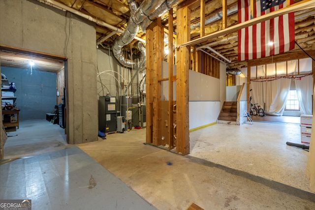 2016 Portage Point, Lawrenceville, GA 30045