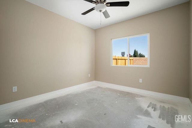 735 Sammy Way, Shafter, CA 93263