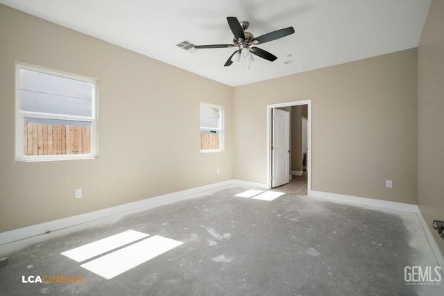 735 Sammy Way, Shafter, CA 93263