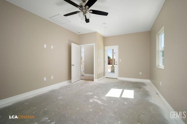 735 Sammy Way, Shafter, CA 93263