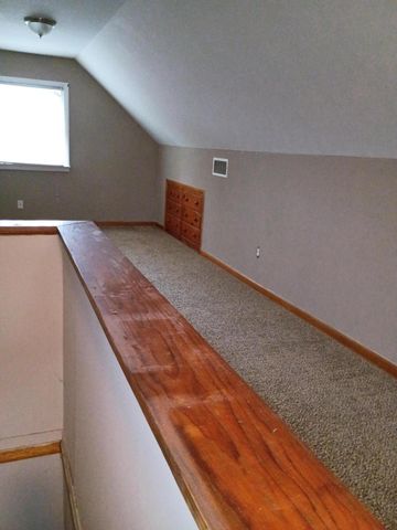 627 Savannah Drive, Columbus, OH 43228