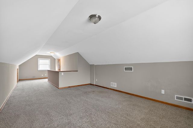 627 Savannah Drive, Columbus, OH 43228