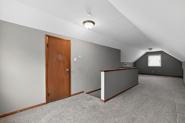 627 Savannah Drive, Columbus, OH 43228