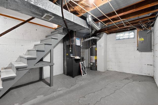 627 Savannah Drive, Columbus, OH 43228