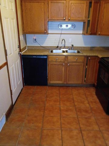 627 Savannah Drive, Columbus, OH 43228