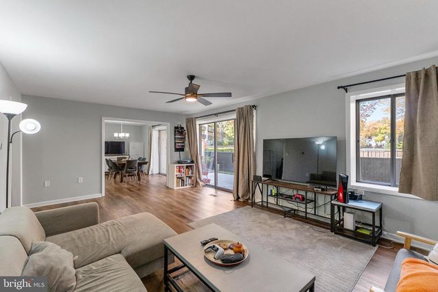 10067 WINDSTREAM DR #2, Columbia, MD 21044