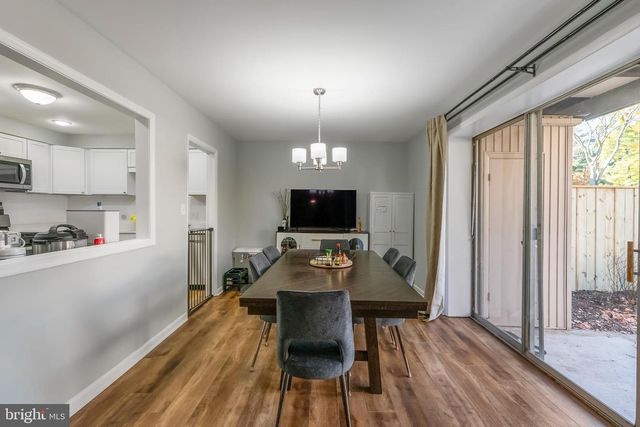 10067 WINDSTREAM DR #2, Columbia, MD 21044