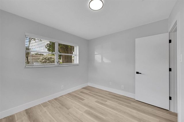 6925 NW 11th Street, Margate, FL 33063