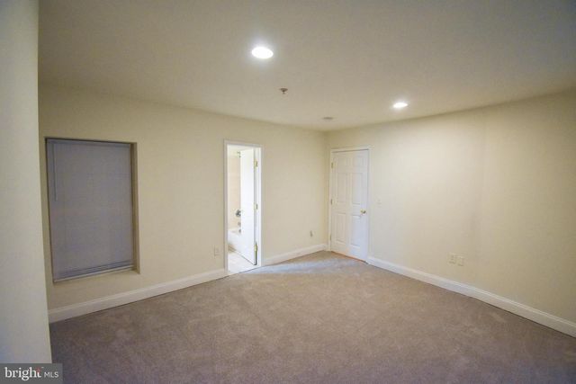 13 S ST NE, Washington, DC 20002