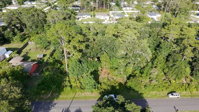 2057 8TH AVENUE, Deland, FL 32724