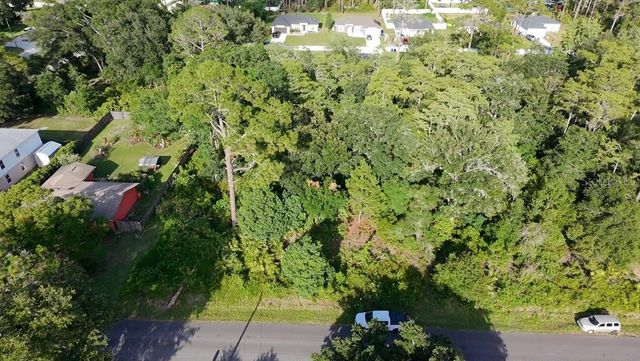 2057 8TH AVENUE, Deland, FL 32724