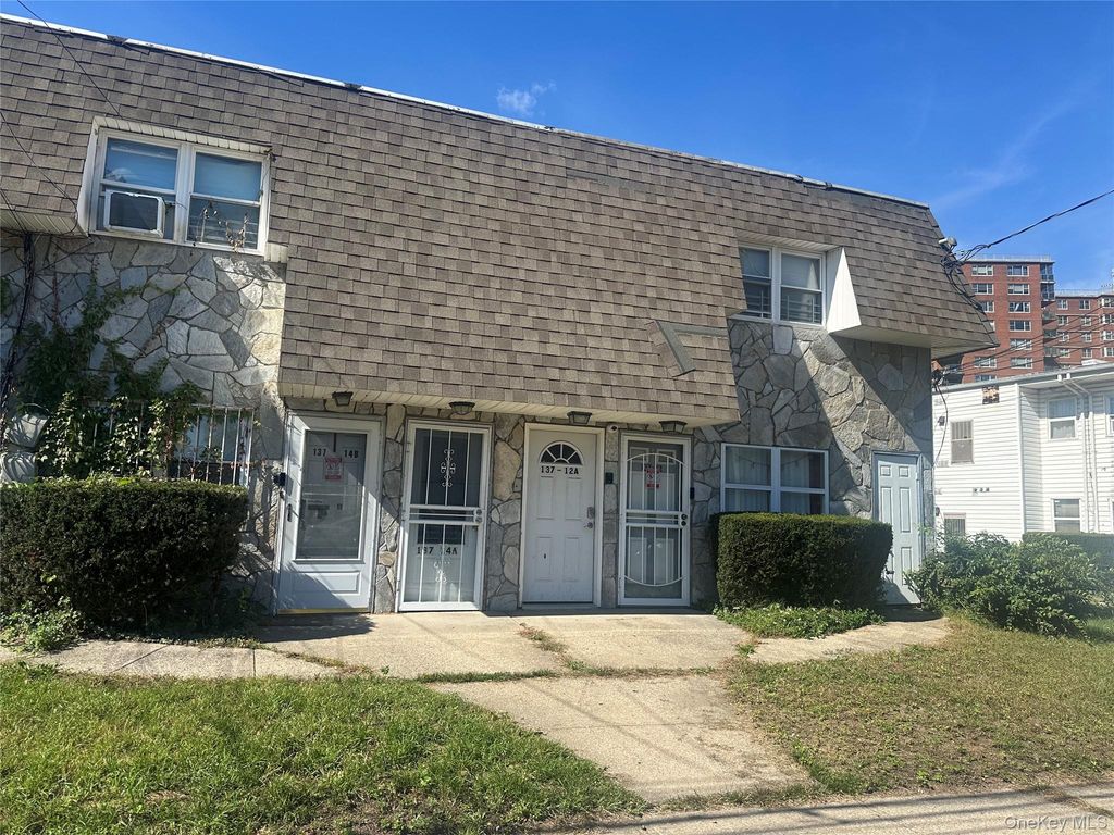 137-14 167 Street A, Jamaica, NY 11434