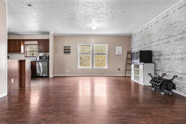 14931 US 460, Ezel, KY 41425