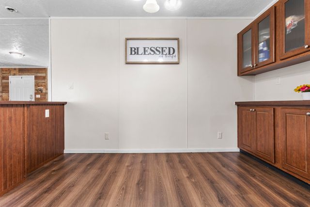 14931 US 460, Ezel, KY 41425