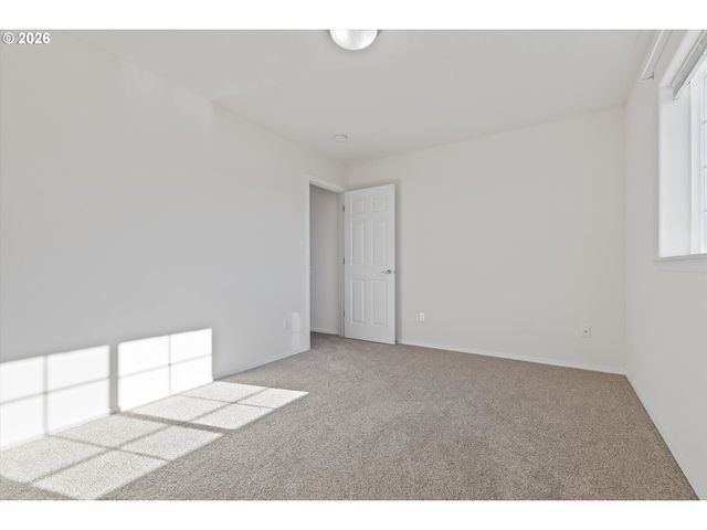 1555 Nw 39TH St, Lincoln City, OR 97367