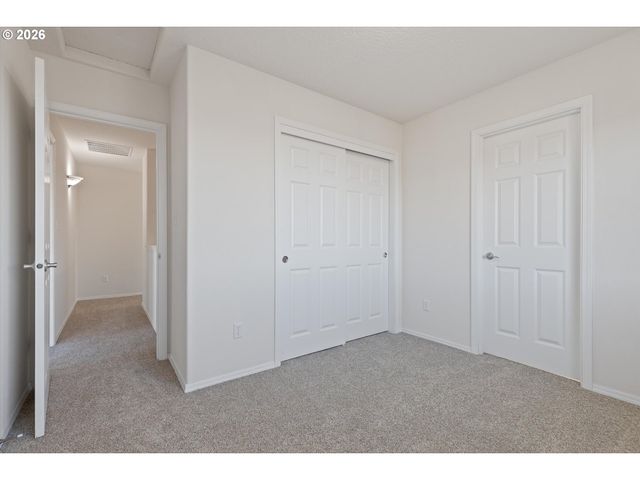 1555 Nw 39TH St, Lincoln City, OR 97367